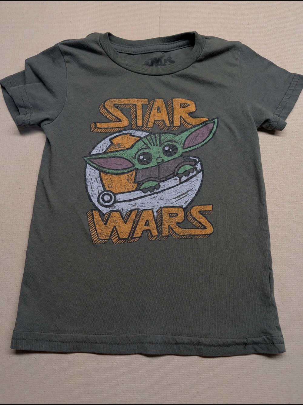 Star Wars Boys Logo Tee -‎ Sage Green Size 5T Runs Small, See Measurements